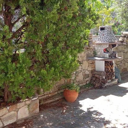 Foti Holiday home Astris